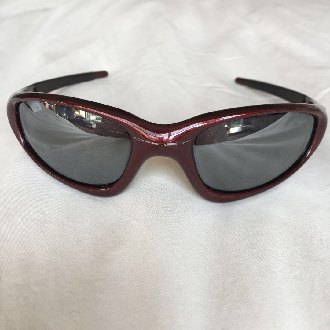 vintage oakley metal frame sunglasses