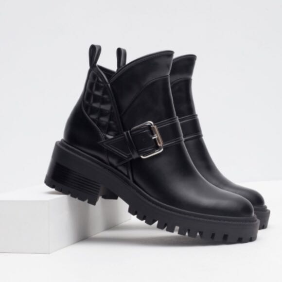 ZARA TRF LEATHER BOOTS WITH BUCKLE 