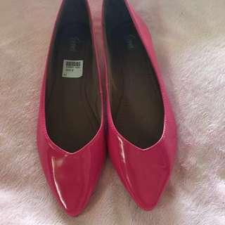 Authentic Payless Fioni