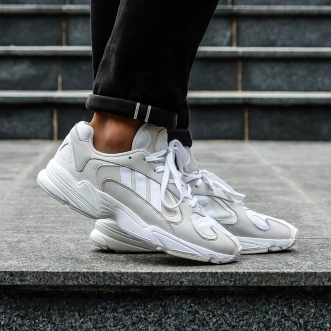 All white yung top 1