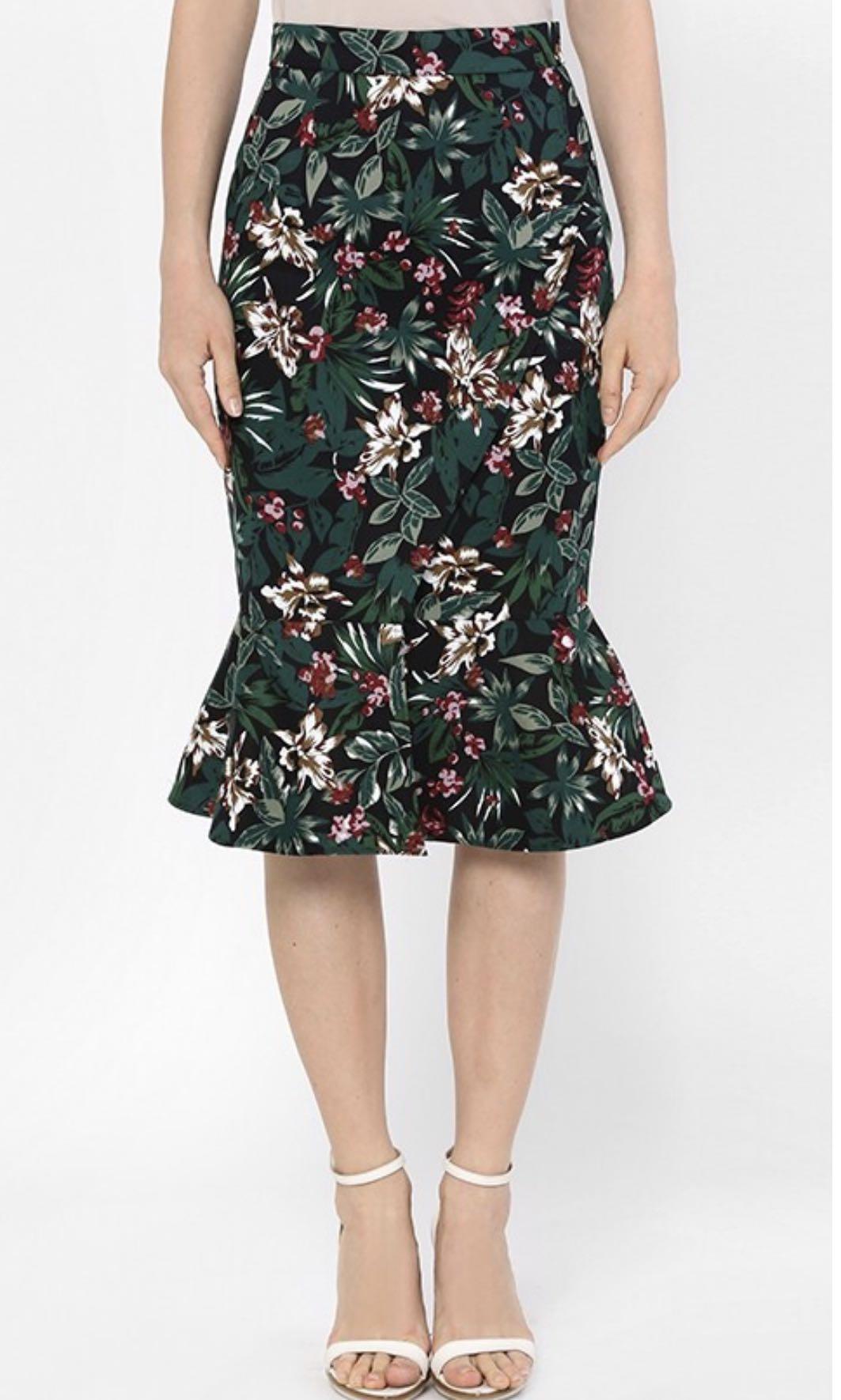 felda tie neck maxi dress