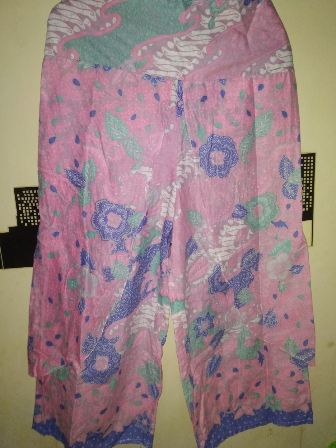  Celana  Batik  Trusmi Model Baju Terbaru