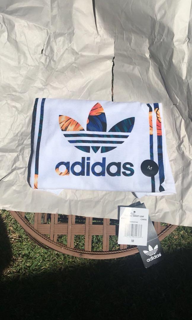 In Stock Men's Adidas Classic Sweet Leaf T-Shirt|Updated Actual Photos ,  Women's Fashion, Tops, Sleeveless on Carousell