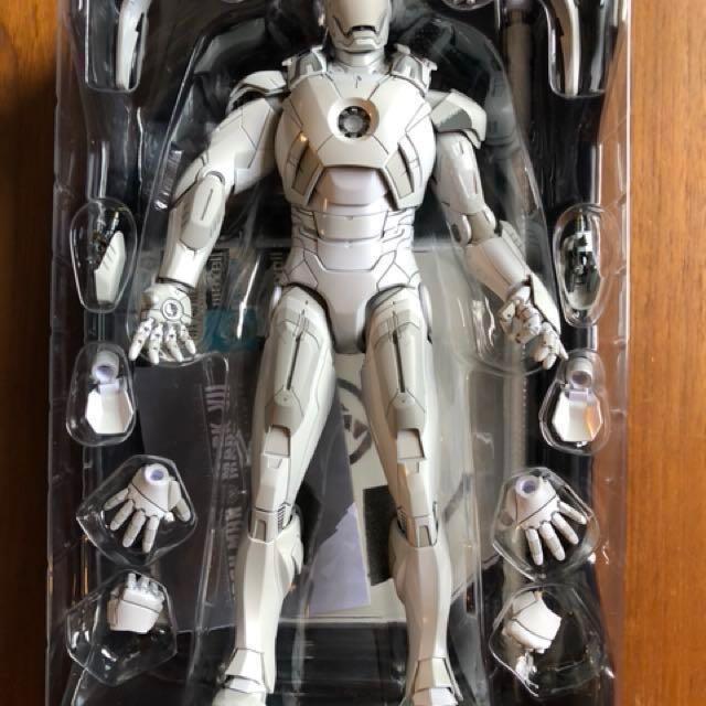iron man sub zero