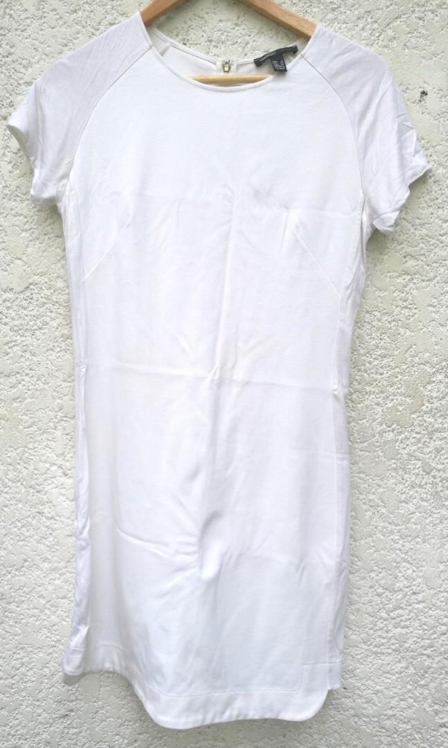 casual white dress with sleeves