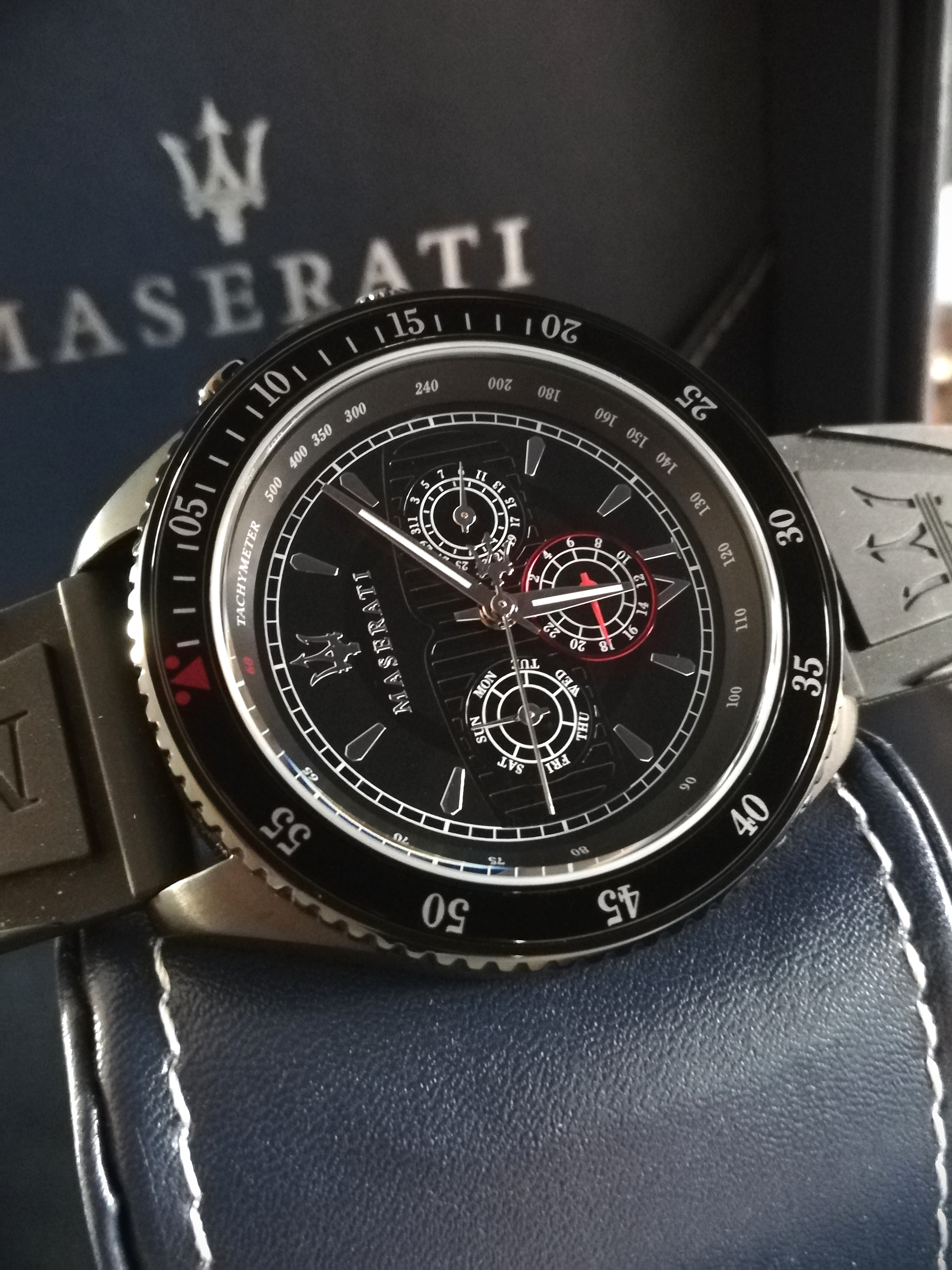 Maserati outlet watch sale