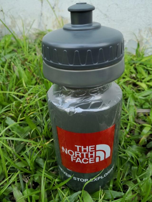 North Face Water Bottle, Furniture & Home Living, Kitchenware