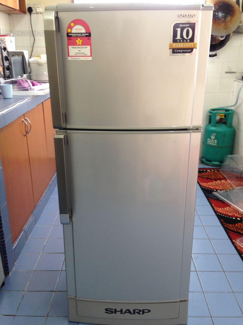 Peti Ais Sharp 170l Kitchen Appliances On Carousell