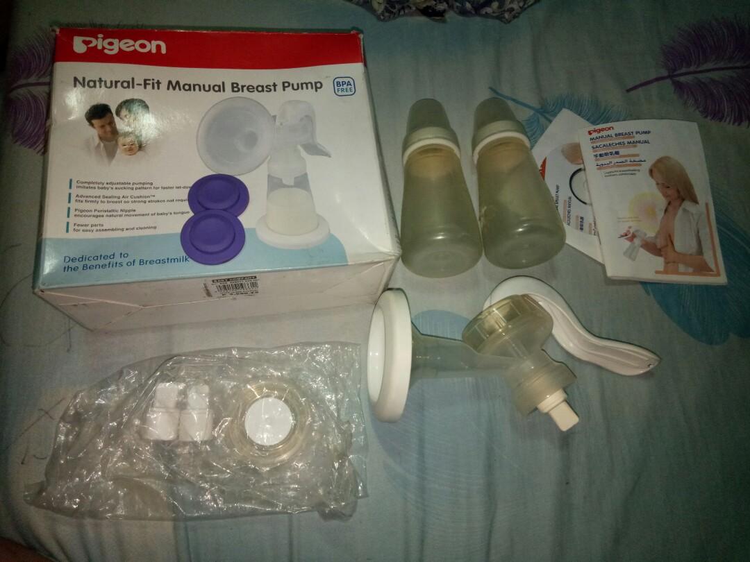 Pigeon Manual Breast Pump Babies Kids Nursing Feeding On