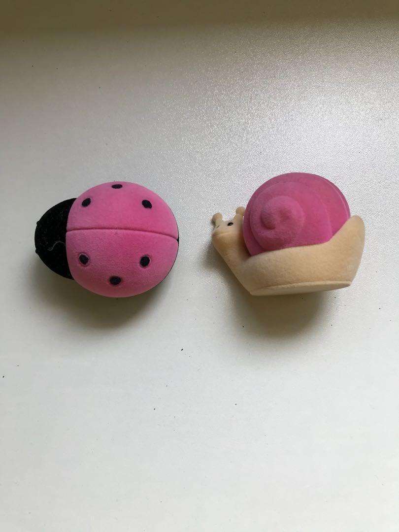 Ring Boxes (Category: Rings) located in Singapore. Submitted by wonshawstreet (Listing ID 189744255, Image 2). Description: Really cute Ladybird and Snail Ring boxes Received them as gifts 1 for $6 2 for $10 .