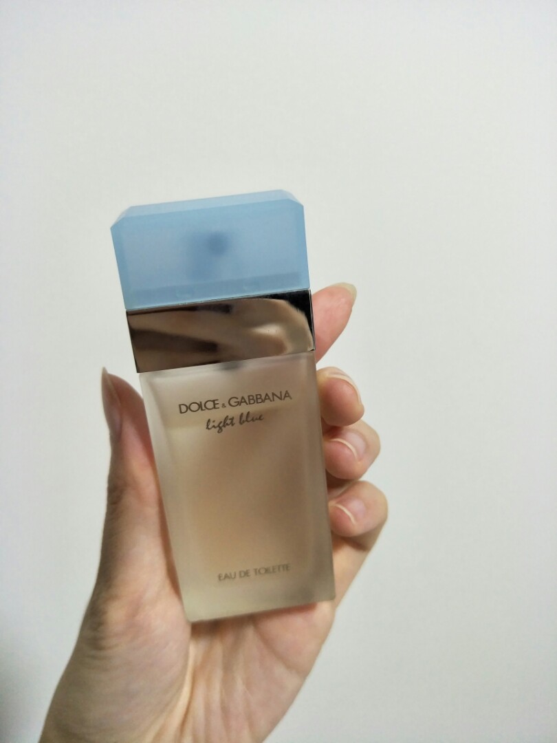 Villain robot Juice 25ml Dolce & Gabbana (D&G) perfume Light Blue EDT, Beauty & Personal Care,  Fragrance & Deodorants on Carousell