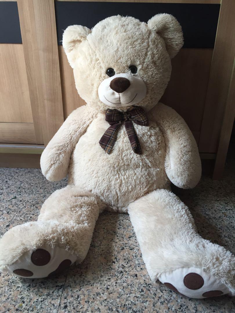 teddy bear very big