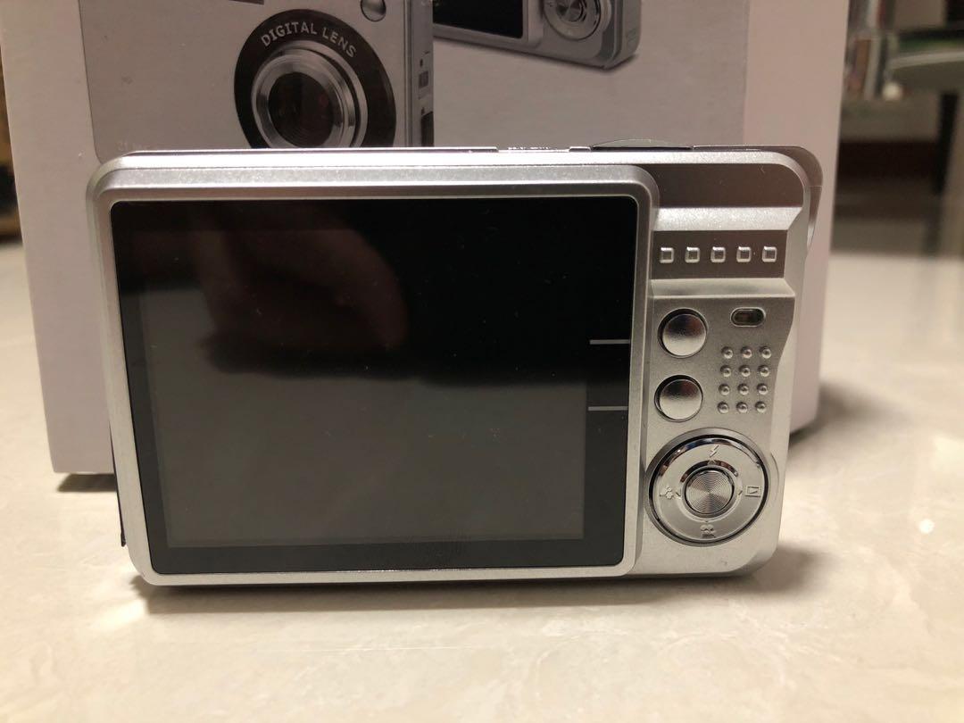Aberg Best 21 Mega Pixel Digital Camera Photography Cameras Digital Cameras On Carousell