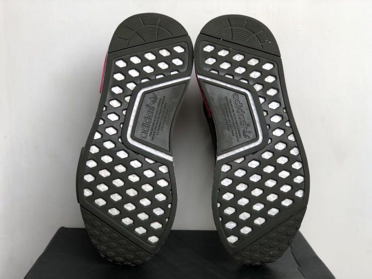 Adidas Originals NMD R1 Primeknit Utility Grey Camo, Fesyen Wanita, Sepatu  di Carousell