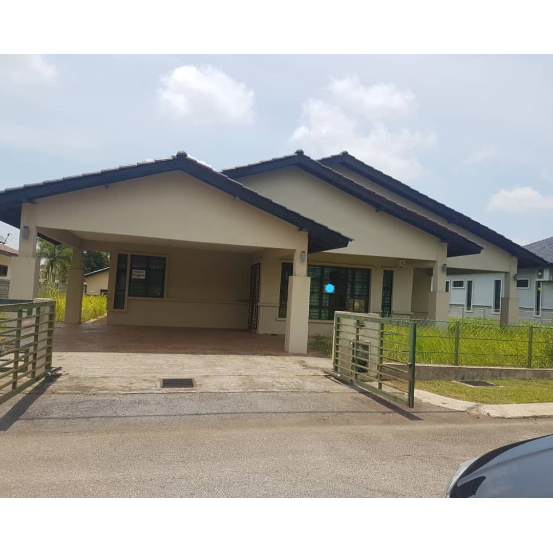 Banglo Murah Cantik Banglo Jeram Estate Damansara Kuantan Property For Sale On Carousell