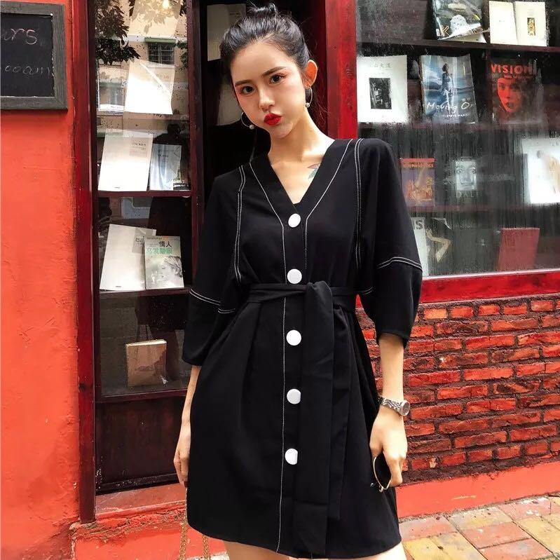 Dresses with big buttons store