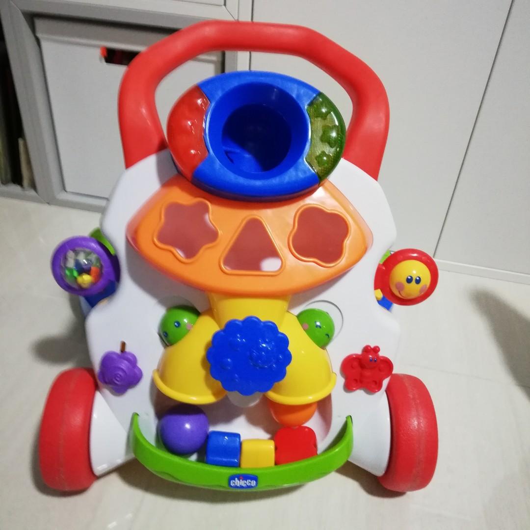 chicco baby activity walker