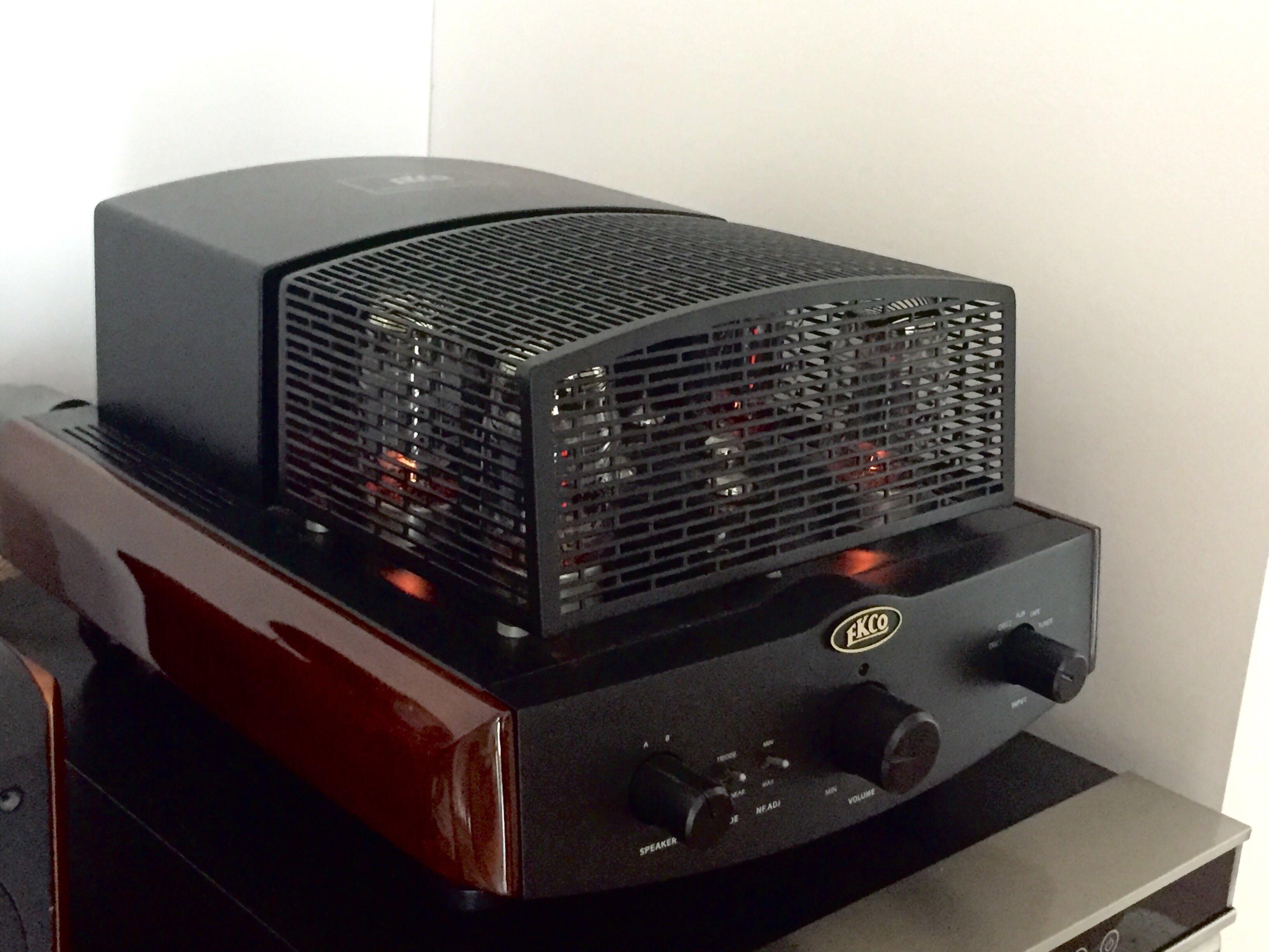 Complete HIGH QUALITY HIFI SET, Electronics, Audio on Carousell