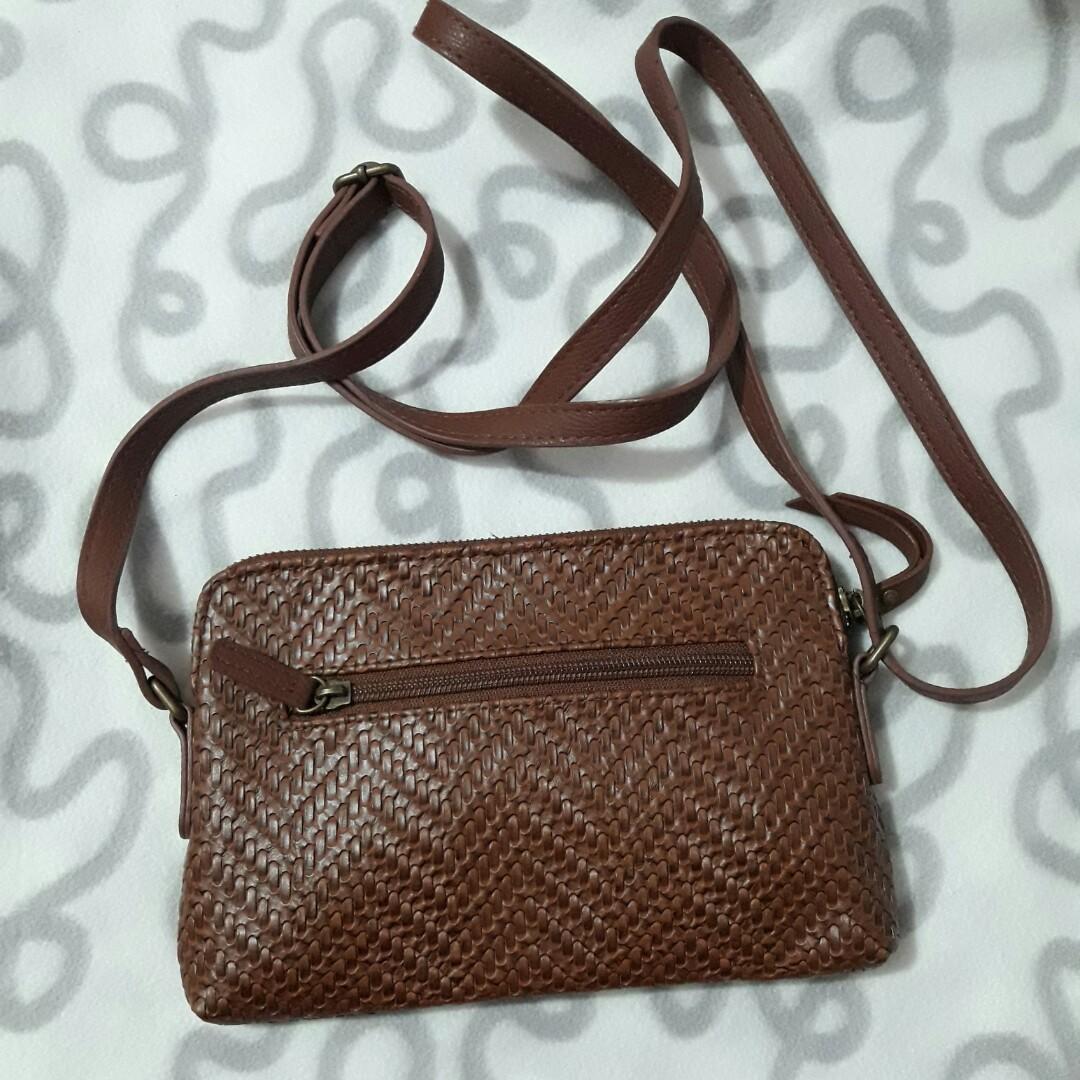 Don donna sale bags price