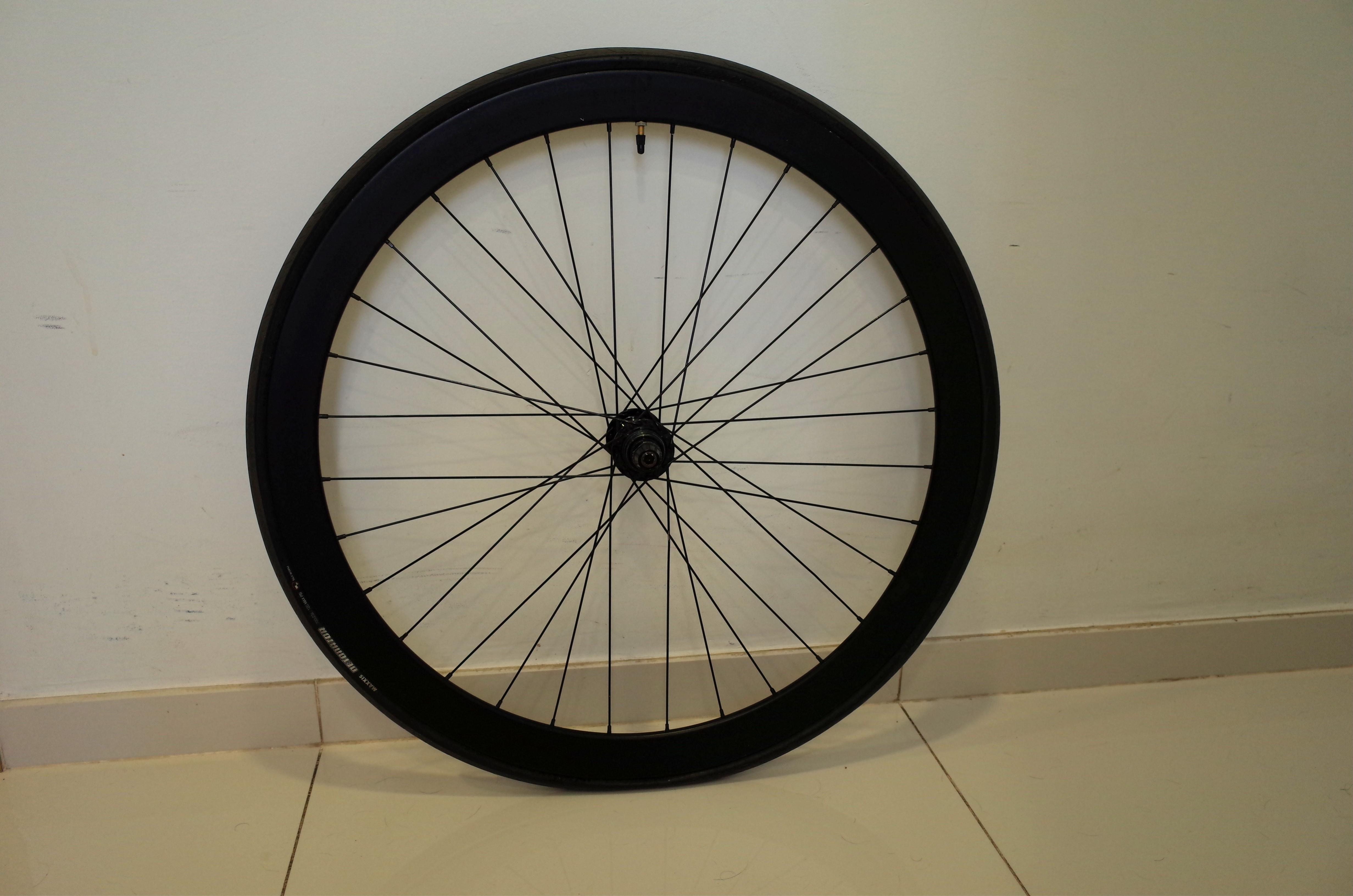 rear fixie wheel
