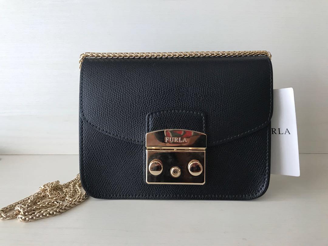 Furla Metropolis Mini Crossbody (Onyx), Luxury, Bags & Wallets on Carousell