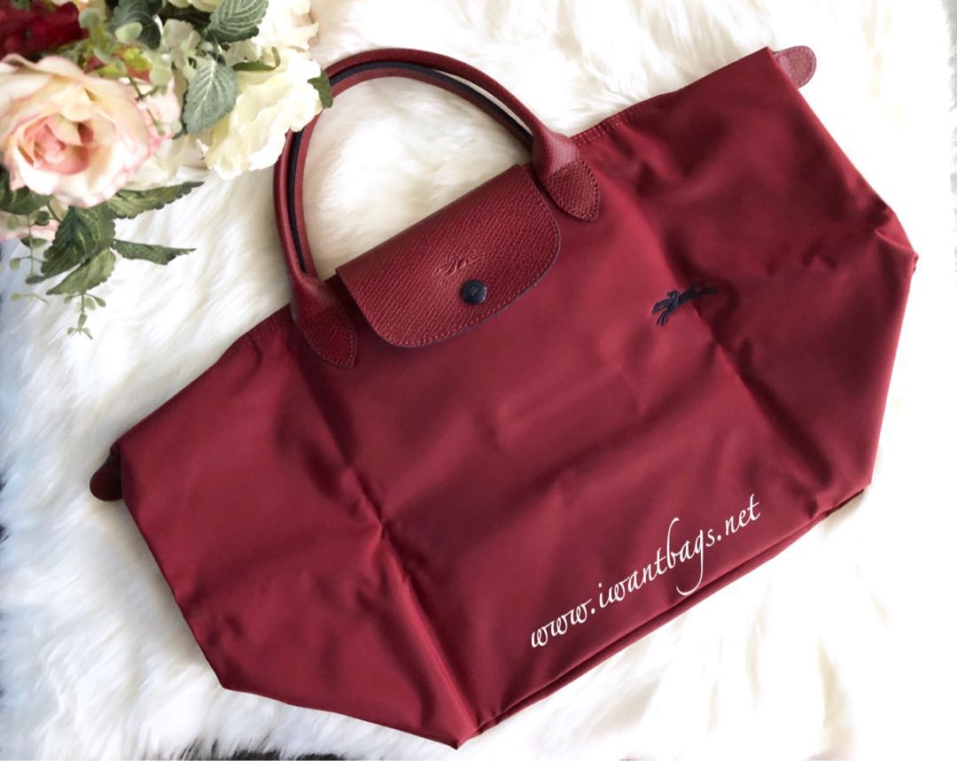 Longchamp Le Pliage Club Short Handle/Medium-Grenat Longchamp Le Pliage Club Short Handle/Medium-Grenat