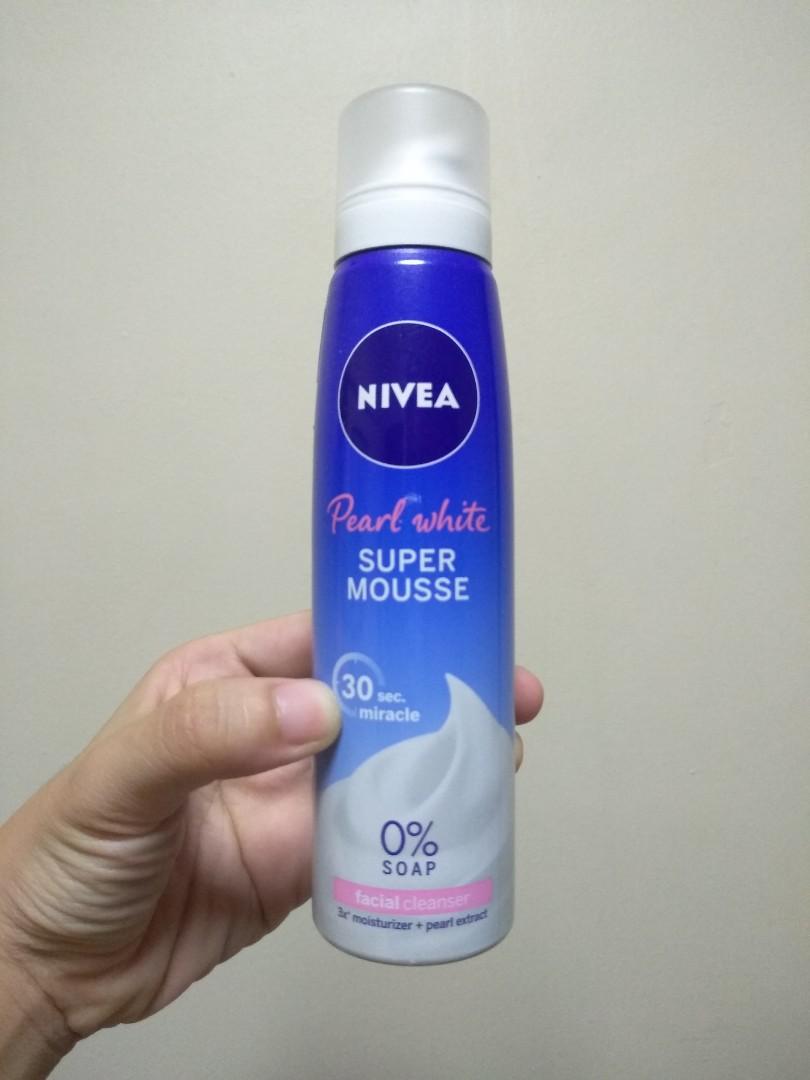 nivea pearl white super mousse