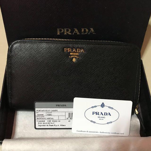 Prada Portafoglio Lampo Leather Wallet 1M0506 in Nero, Luxury, Bags & Wallets Carousell