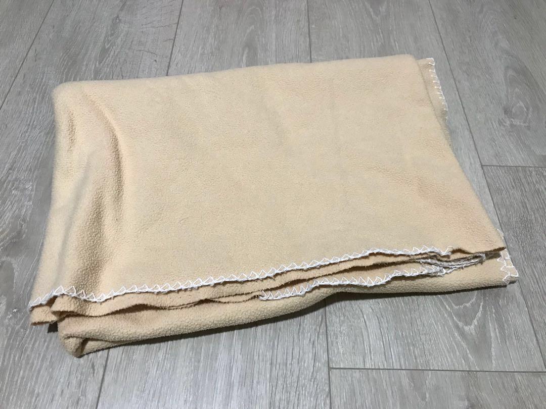 Sia Blanket Airline Blanket Givenchy Travel Travel Essentials Travel Accessories On Carousell