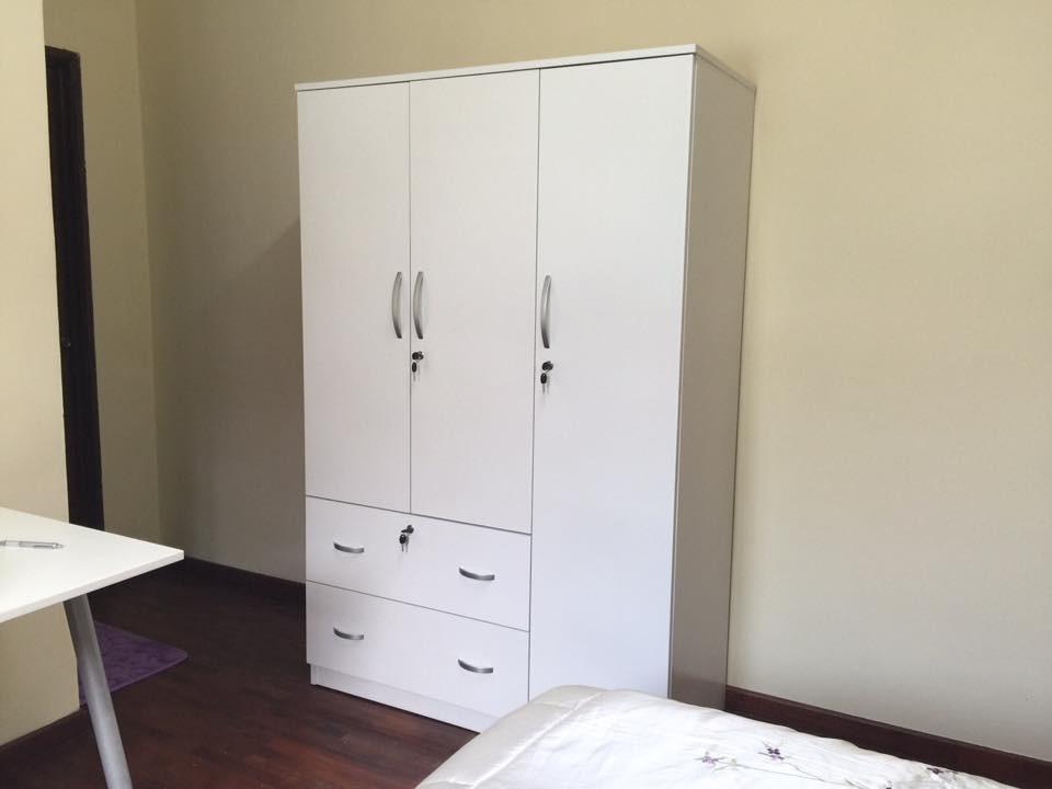 1 2m White Wardrobe Warehouse Sale Furniture Shelves Drawers
