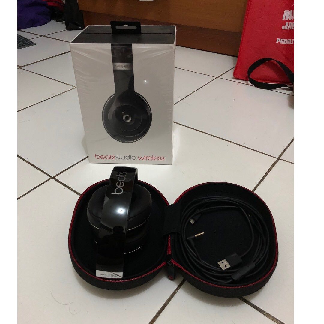Headphone Beats Studio 2 Wireless Dr Dre Original Mulus Fullset Elektronik Audio Di Carousell