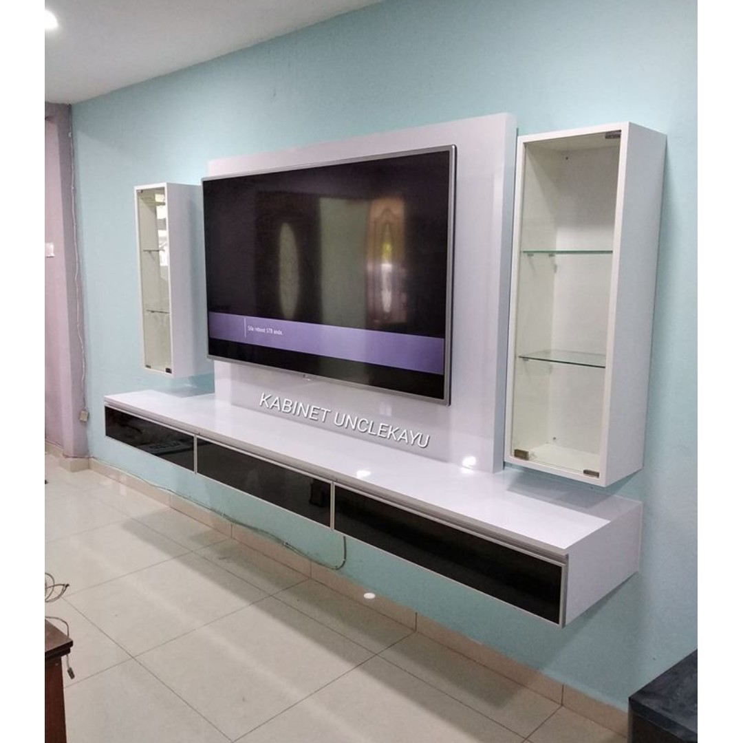 tv gantung/Floating tv Furniture & Home Living