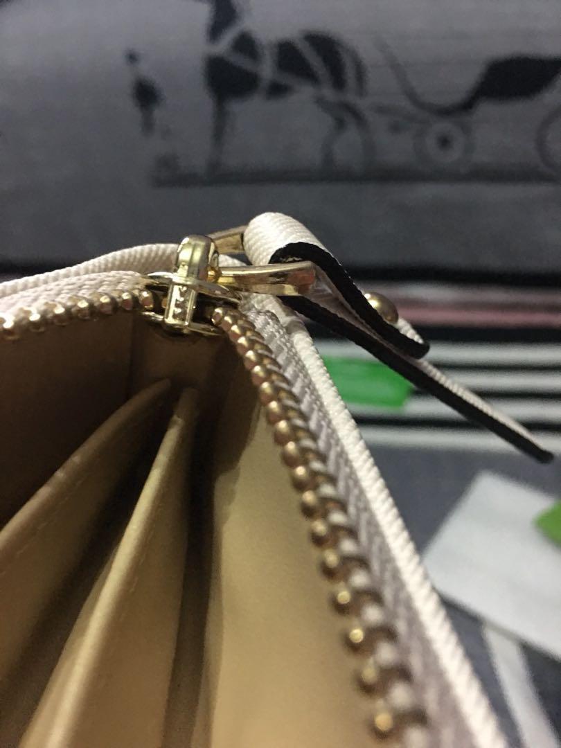 Kate Spade Wallet with ykk zipper Authentic overrun, Women's Fashion