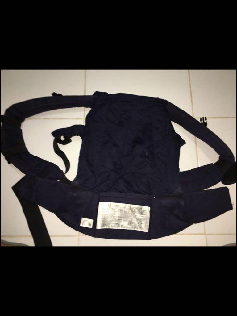 Lillebaby Organic Complete (Category: Carriers & Slings) located in Las Pinas. Submitted by juliannashop20 (Listing ID 190004946, Image 3). Description: Sellings as is No hood and lumbar support Open for meetup also Note: White spots are already washed.