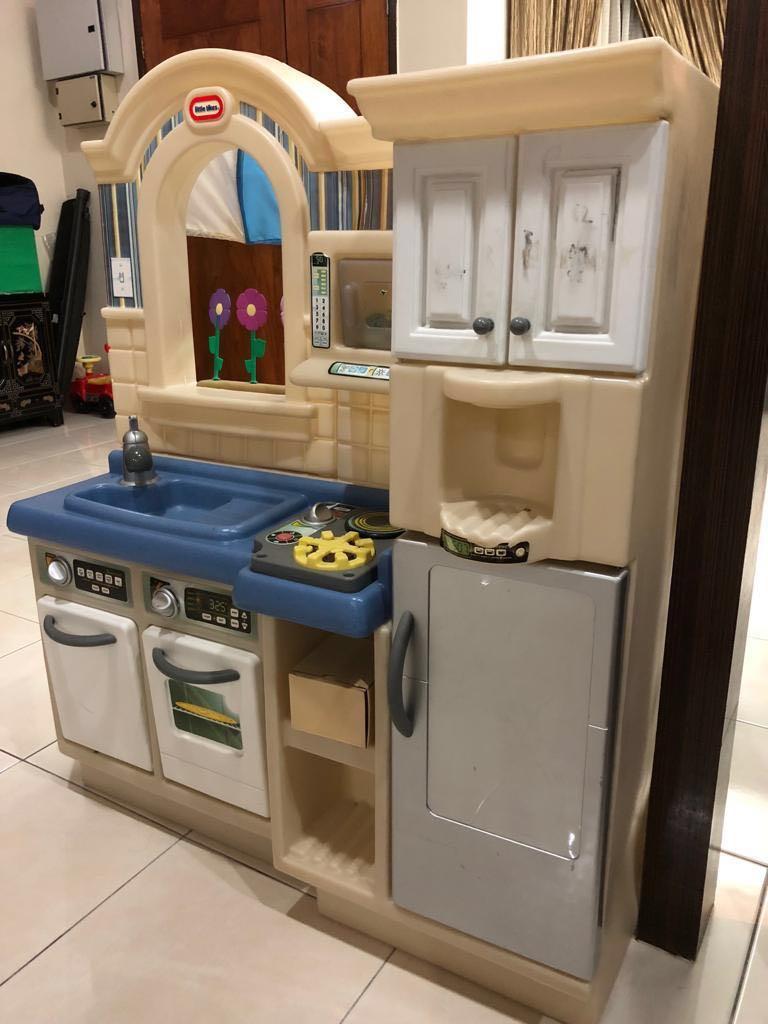 Little tikes indoor outdoor kitchen discount