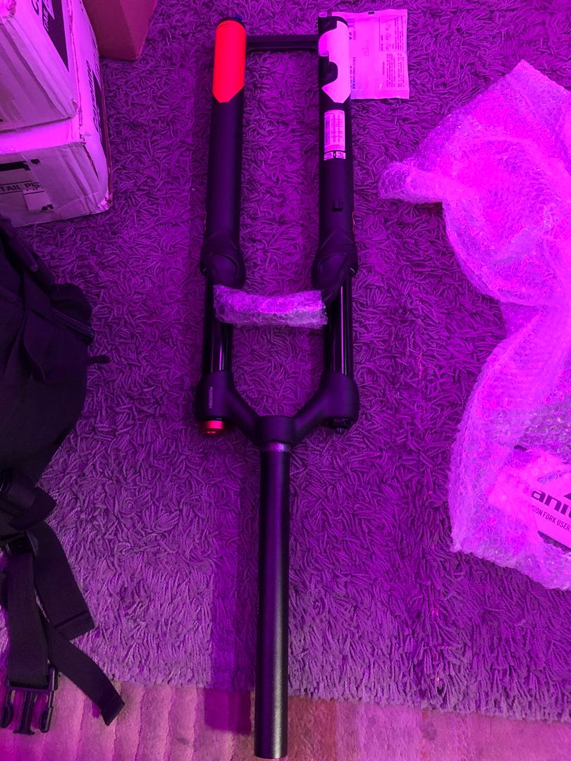 manitou suspension forks, Sports Equipment, Bicycles & Parts, Bicycles