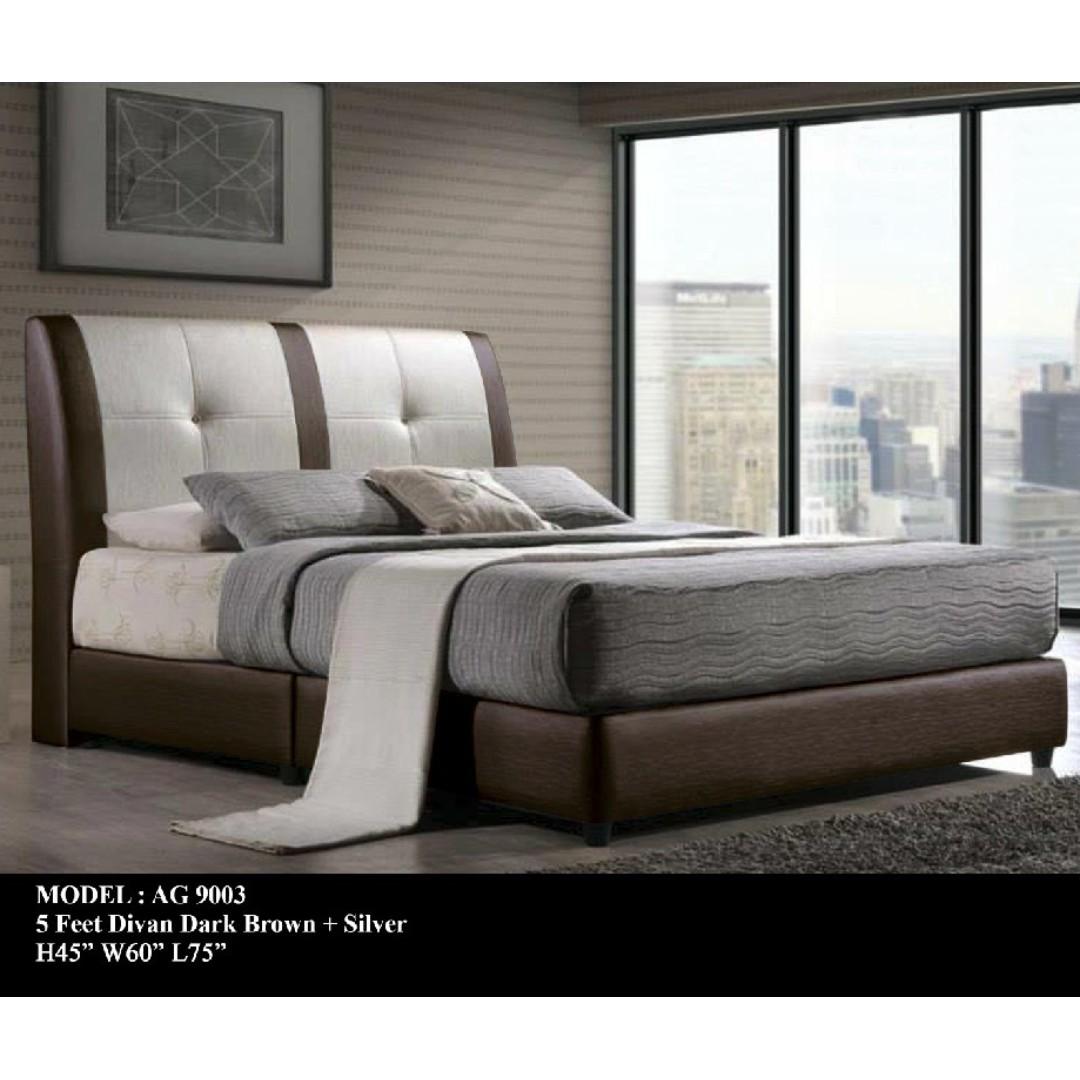 Shop for modern queen sized beds and the best in modern lighting. modern queen size bed divan