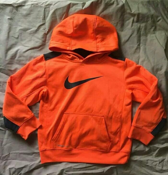 baby nike sweater