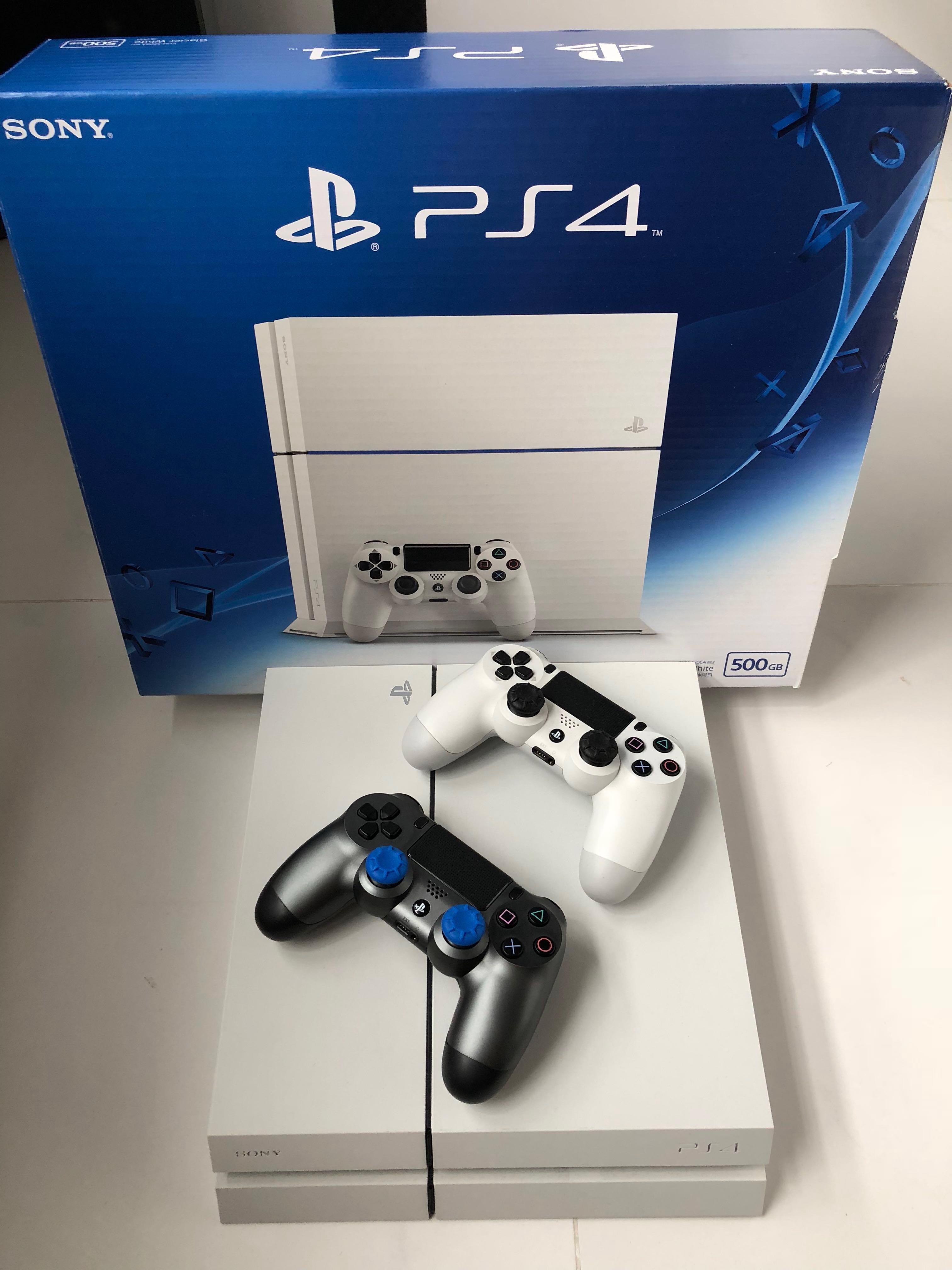 Playstation 4 hites on sale