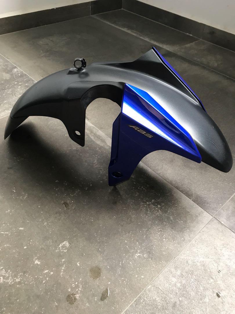 Used stock Yamaha MT07 front fender, Motorcycles, Motorcycle