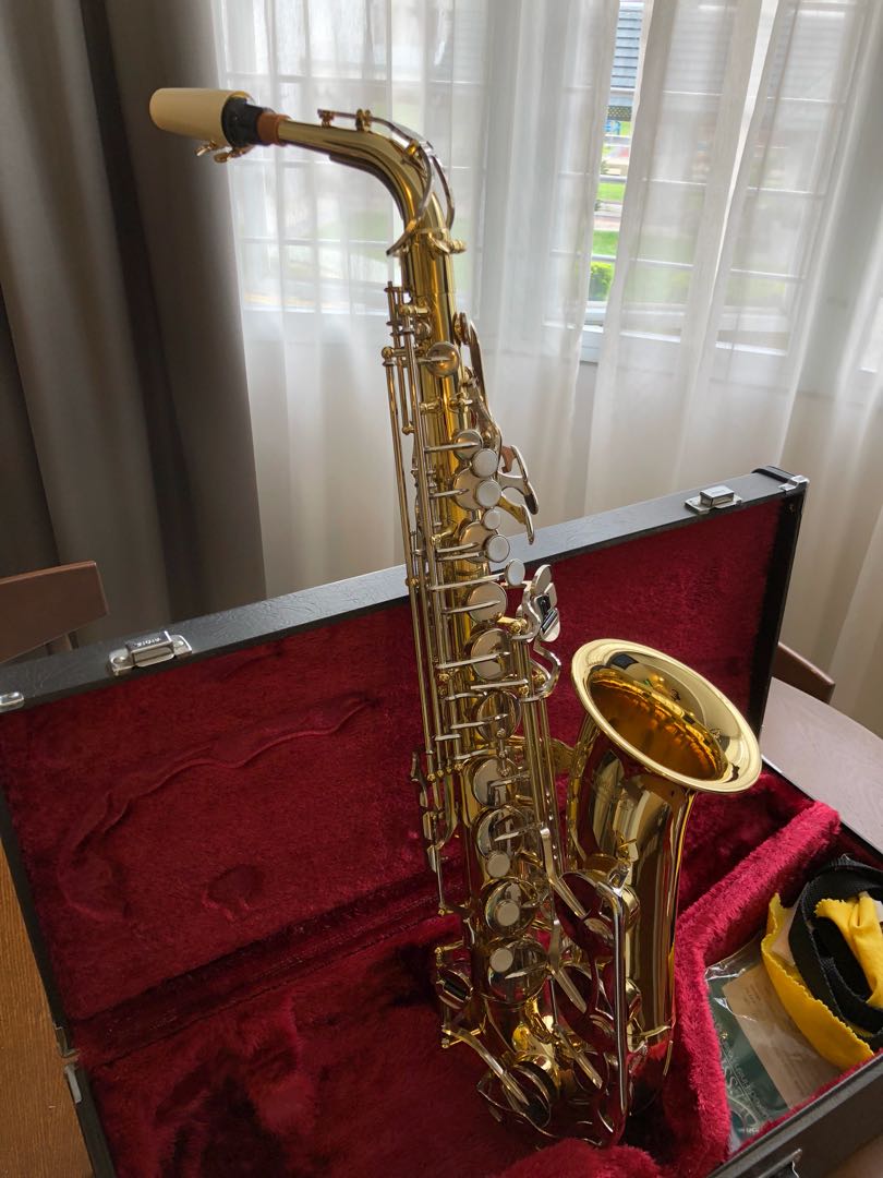 Yamaha AS100 Alto Saxaphone barely used, Hobbies & Toys, Music