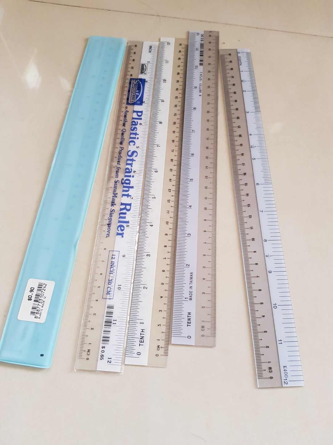 How long is a shop ruler in cm