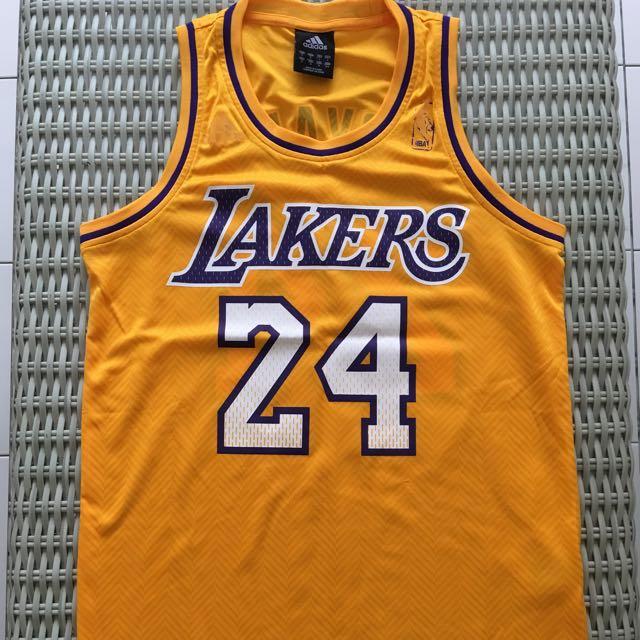 KOBE BRYANT ADIDAS JERSEY, Men's Fashion, Activewear on Carousell