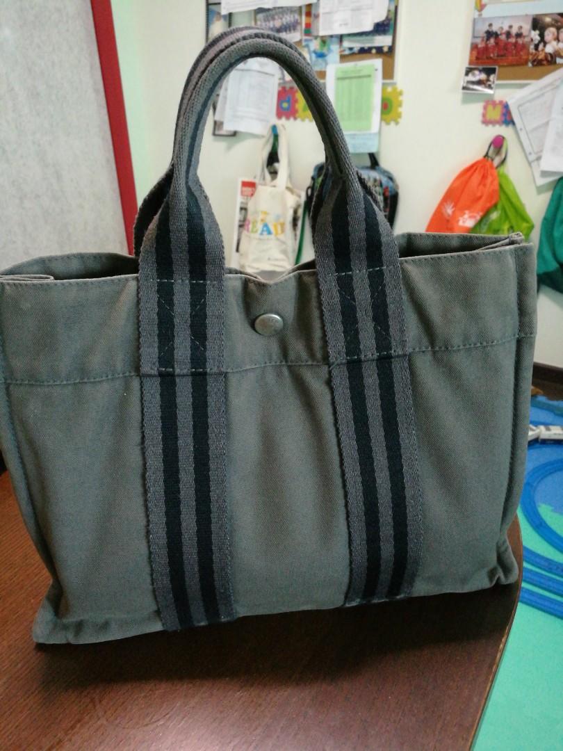 Preloved Hermes Fourre Tout Blue/Green Canvas MM Tote Bag D66VC2M 0512 –  KimmieBBags LLC