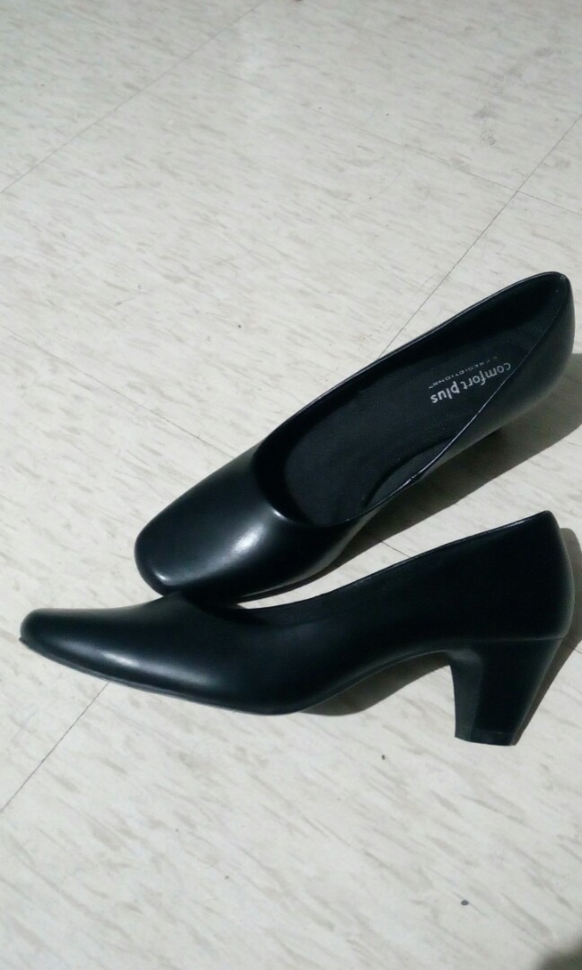 formal shoes for women black