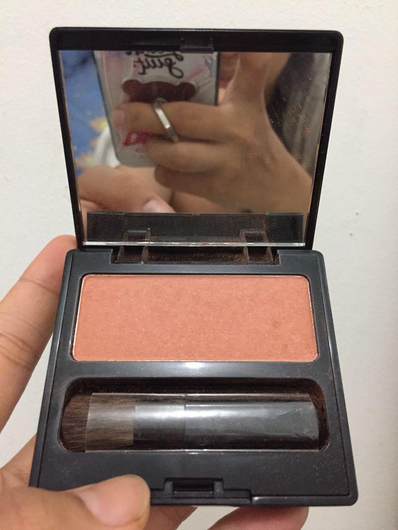 blush on makeover