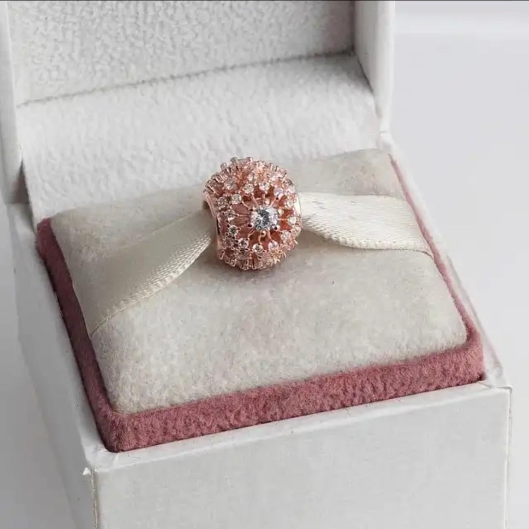 Inner radiance openwork charm new arrivals
