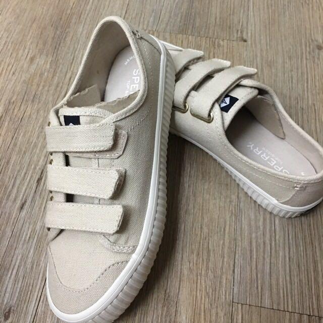 sperry velcro shoes