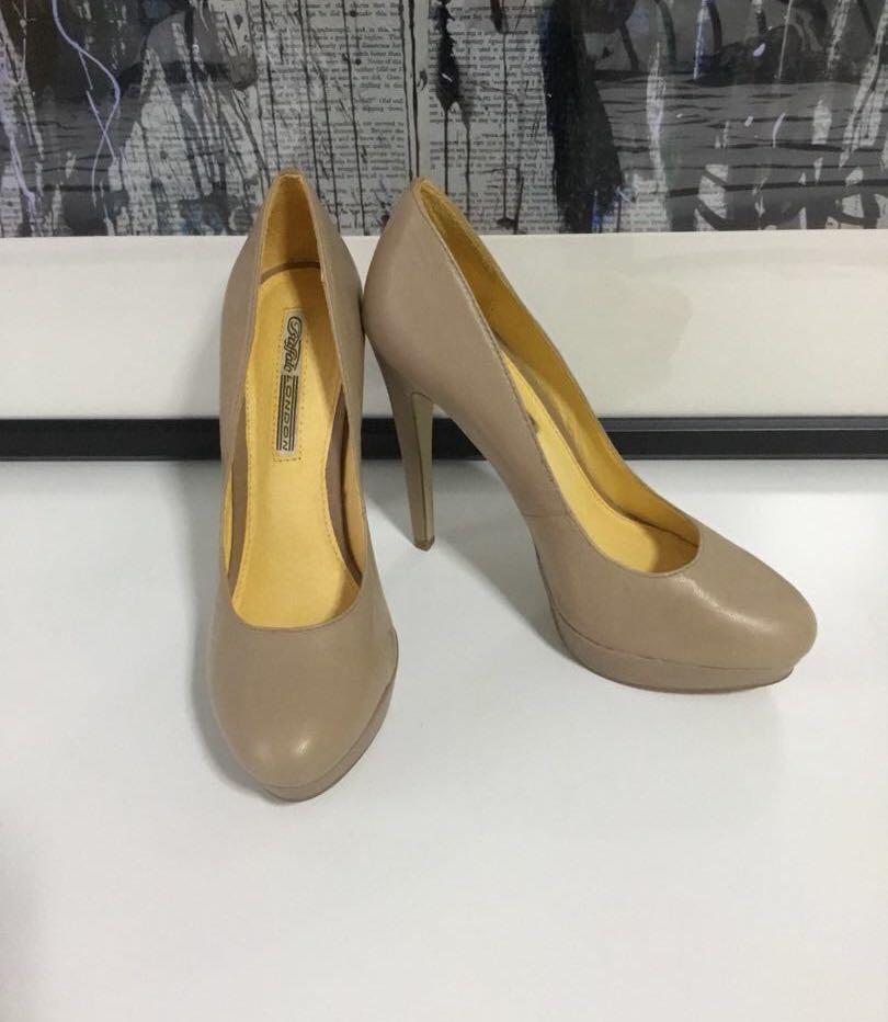 buffalo high heels gold