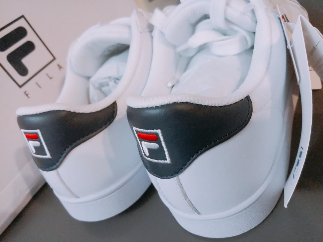 Fila court deluxe navy white Carousell